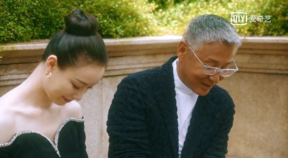 《流金岁月》言锁是父女or爱人?陈道明表演细节说明一切,上头