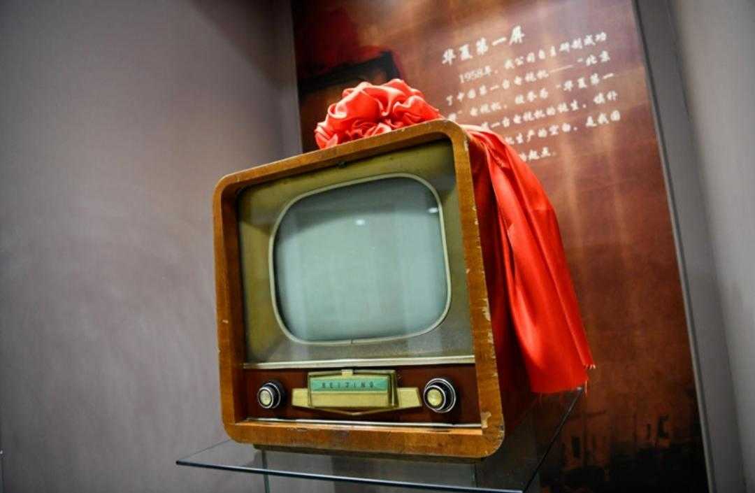 电视是否会退出历史舞台？电视机产品不断升级，用户却越来越少