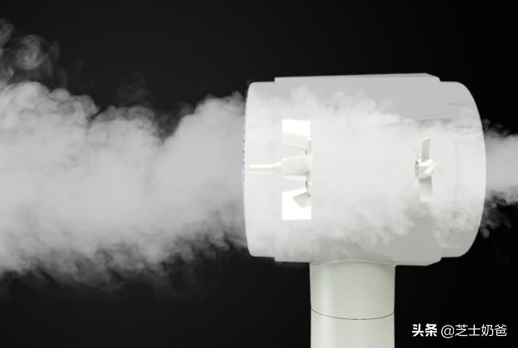 电动猫剃刀：Jcpyy猫狗宠物护理剃毛剪毛机，充电式，带灯。