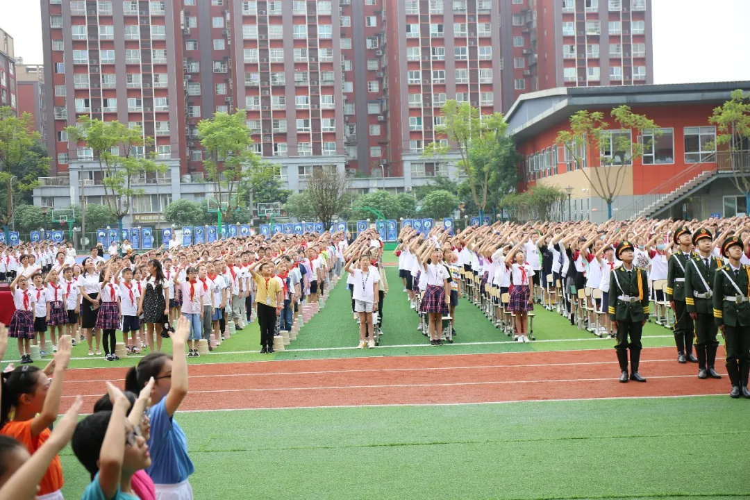 42位新老师 400余新生 武侯这所学校开办两年成“黑马”