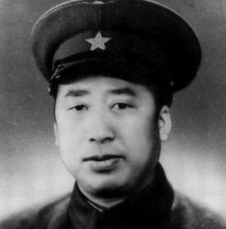 1950年，一28岁青年找到北京铁道部，说：我是滕代远司令员的儿子