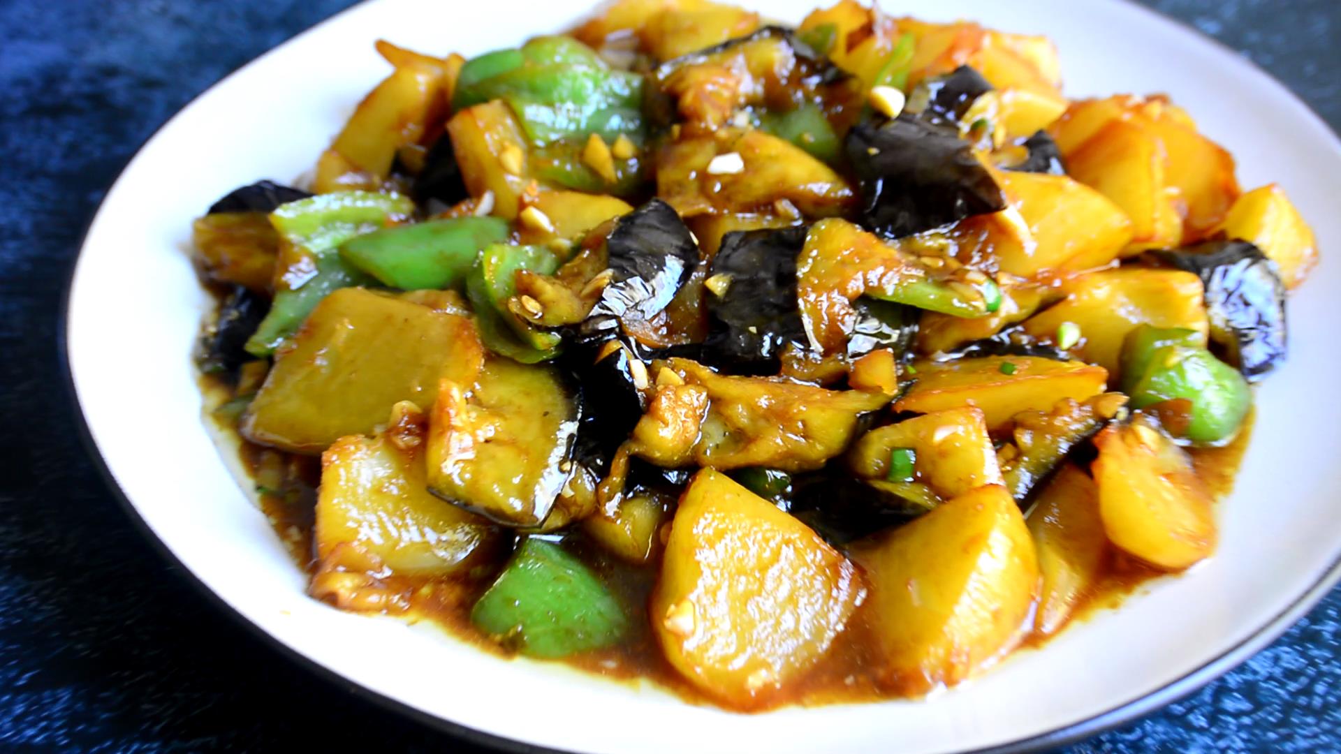 掌握好"三鲜汁"比例,咸鲜回甜,好吃下饭