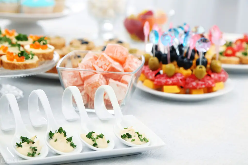 进口零食批发进货渠道（想卖网红零食哪里进货）