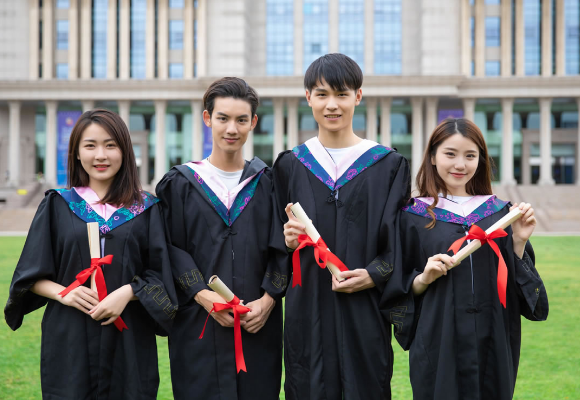 高等职业技术学院（同样是大专）