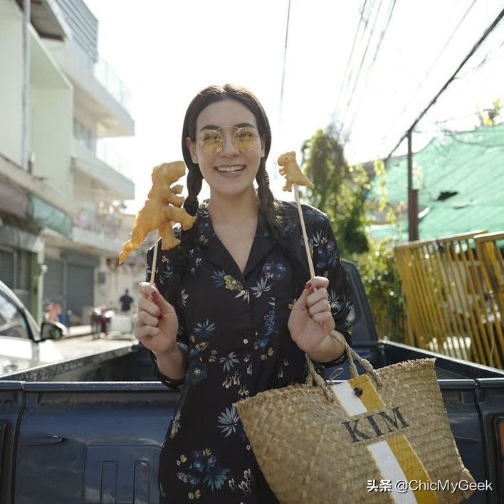 泰国当红女子组合(来自泰国的美颜暴击！她们是泰国最当红，最貌美的女星)