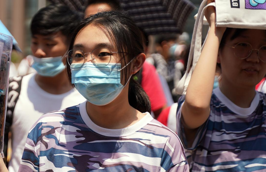 “葛大爷”行踪牵动高考生的心，江苏考生最怕的男人，何时能退休