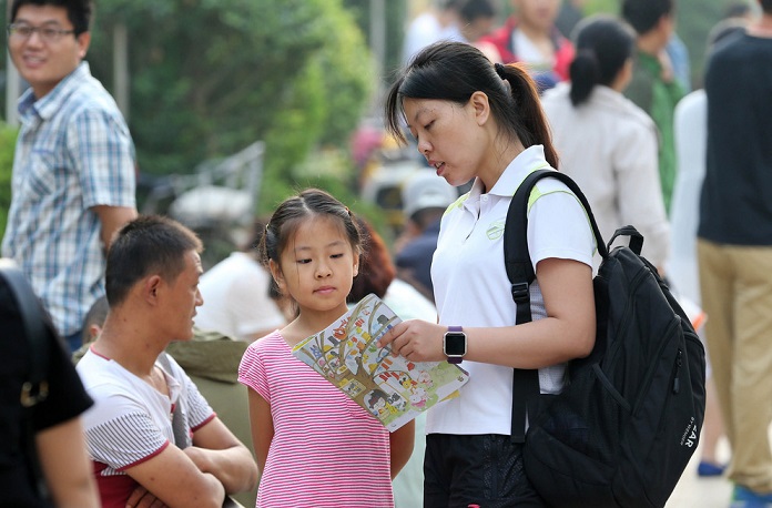 孩子报兴趣班，选跆拳道还是选散打？环境条件很重要