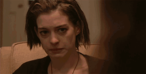 安妮海瑟薇：从万人追捧到人人唾弃的“绿茶”，她经历了什么？