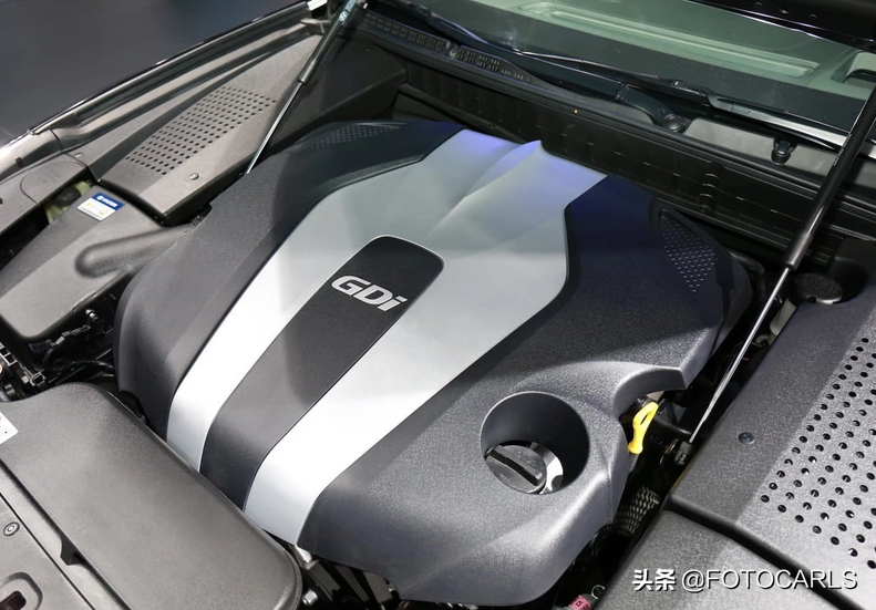 售价105.8万！现代雅科仕3.8 V6加长旗舰实拍，后排座椅太抢眼了