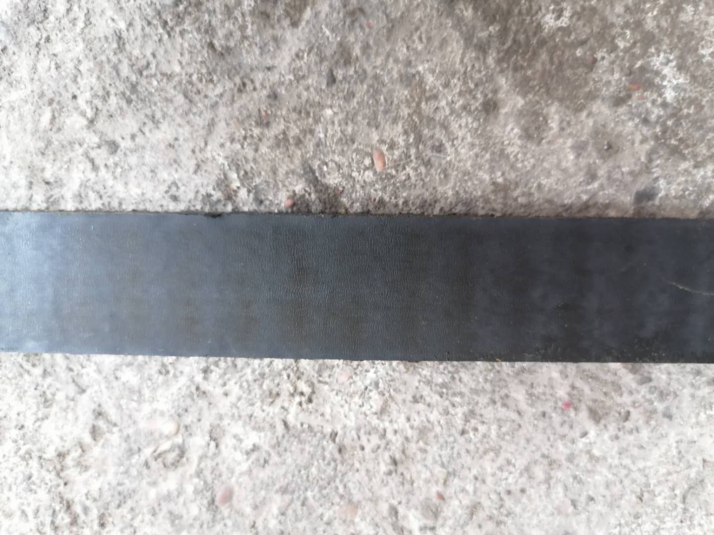 3缸凸轮轴瓦盖不上油“抱死”，正时皮带硬拉扯断，发动机冒白烟