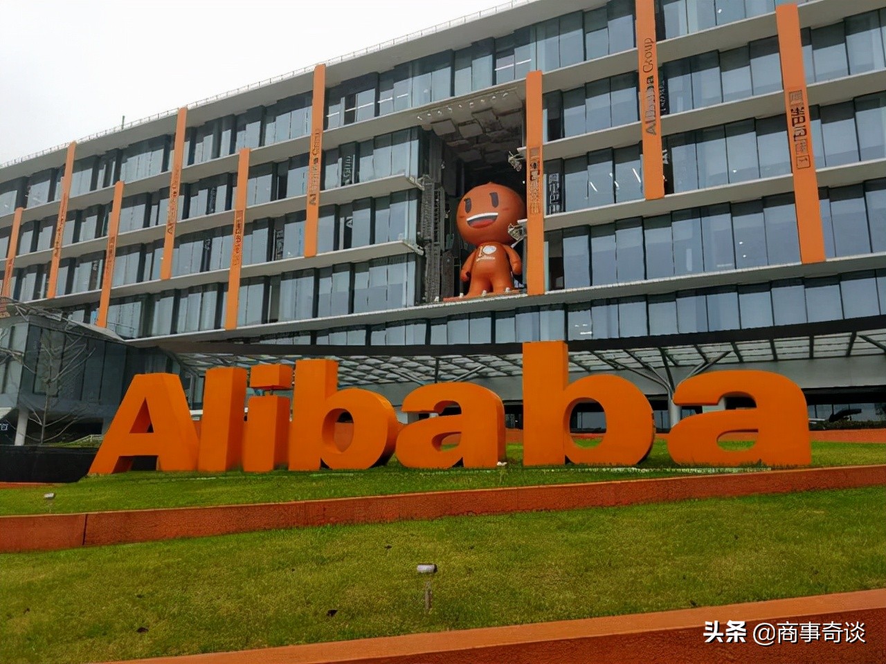 阿里背后的大股东是软银集团，那么腾讯呢？
