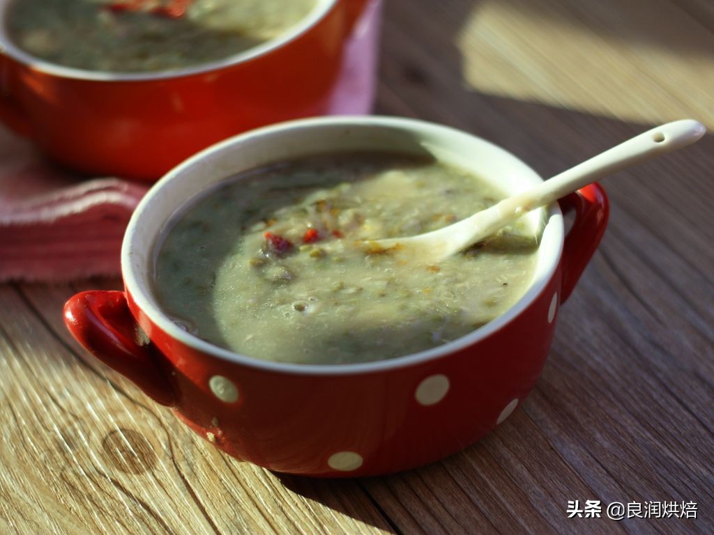 广东人最爱的9款糖水秘方，无保留分享，款款经典，清甜又滋润