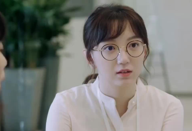 北大博士梅桢应聘教授，被爆高考400多分，靠移民走捷径进北大