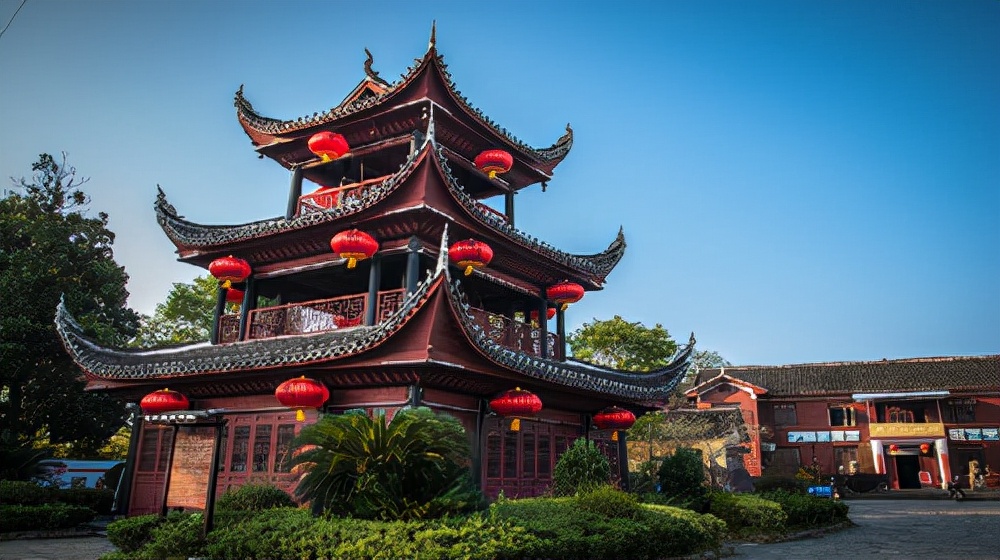 湖南一景点走红,素有"湘西第一古镇"之称,距怀化市55公里