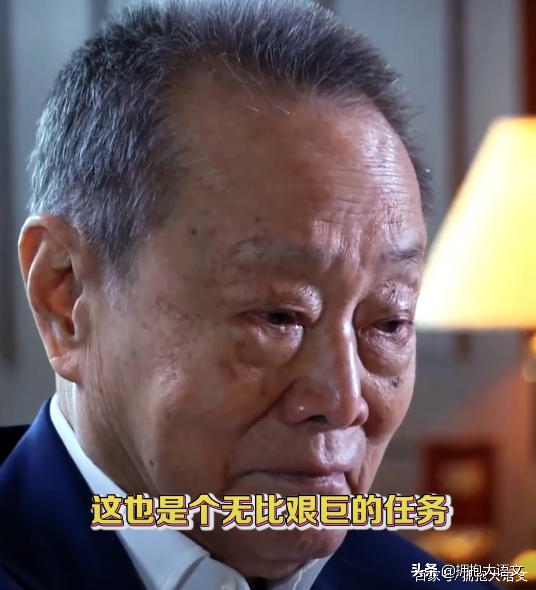 一朵棉花引发一首新疆颂诗，陈建斌的家国情怀扎根泥土，温暖你我