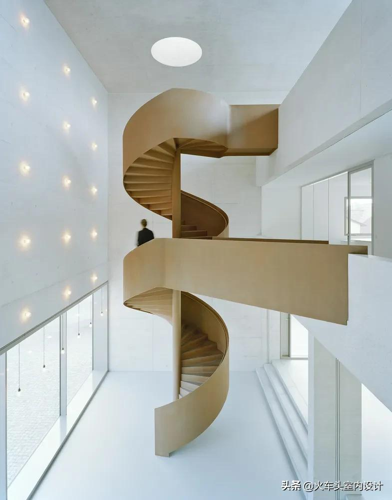 螺旋楼梯设计，令人着迷