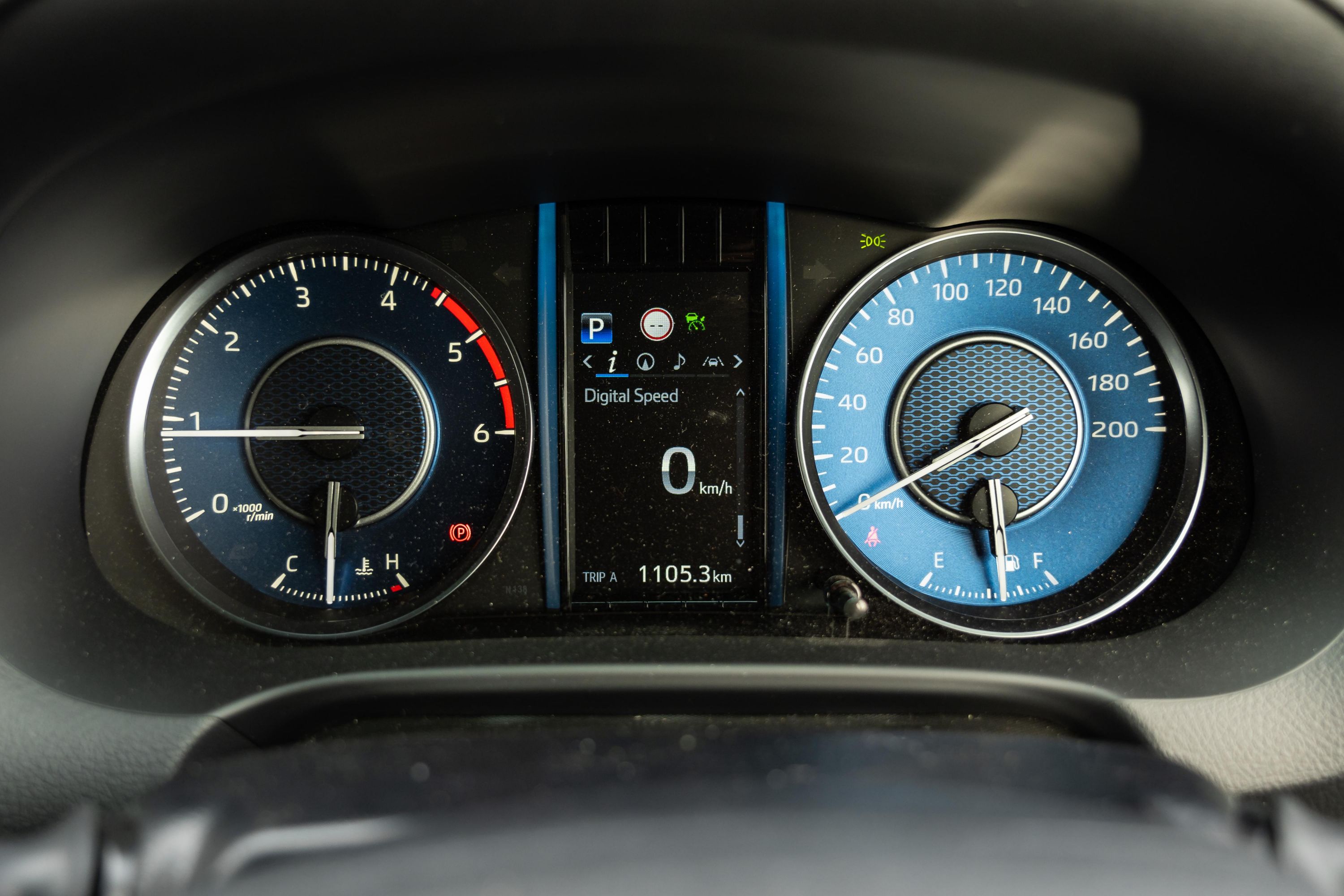 价格比普拉多高，澳大利亚2021款2.8T丰田试车通过者