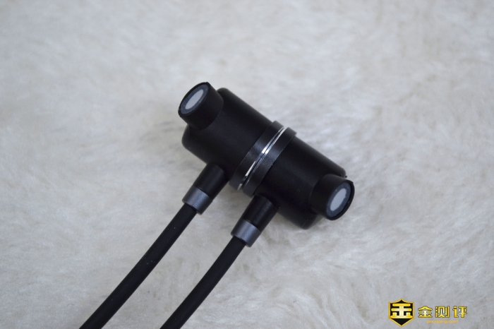 「金测评」NANK南卡S2挂脖式蓝牙耳机：运动游戏两者兼得