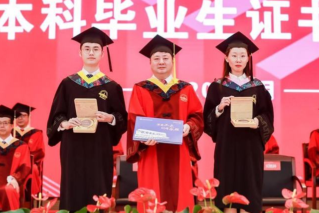 原来本科学历也分档次？最后一档或不受待见，希望你不是最后一档