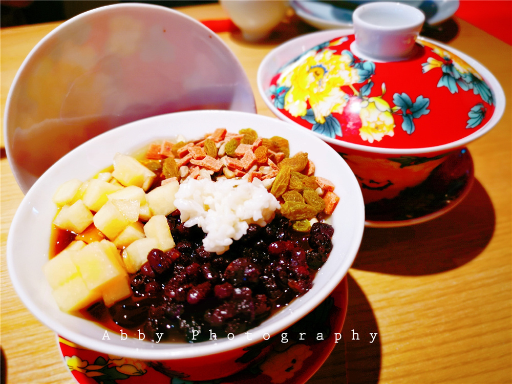 吃货去成都旅游，这些经典老店随便吃不会错，排再长的队也值得