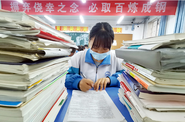 新高考模式第一年，这两科老师已出现“危机感”，或面临转行