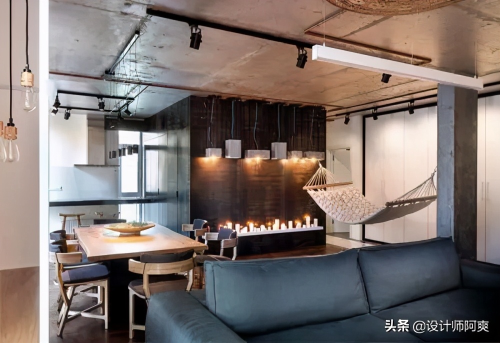 水泥砖墙、管道裸露，工业风可能是最便宜的装修风格了