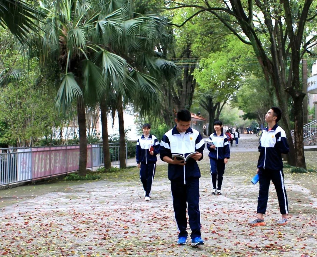 就读中职类学校，前途在哪里？