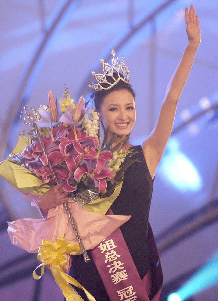 靠老公、夸男人还查岗，张萌驯夫有道？事业上升期却因拍戏流产