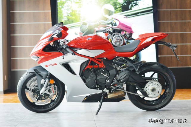 最贵的中量级跑车之一 MV Agusta F3到店实拍