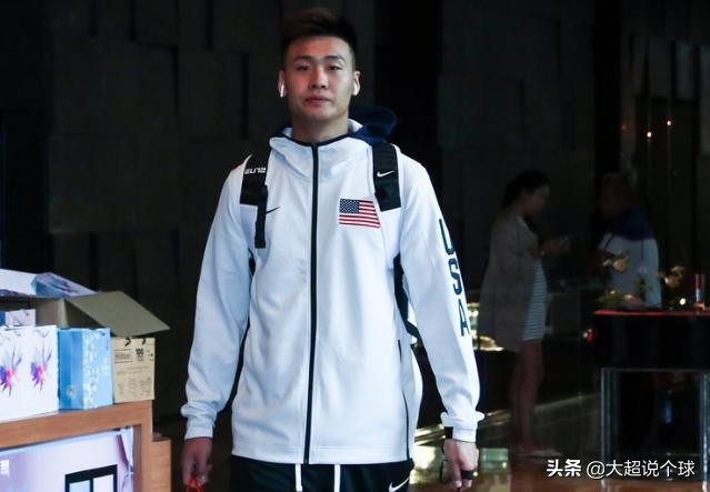 赵睿为什么不打nba(赵睿落选国家队原因曝光！与郭艾伦有关，名嘴：若输日本别惊讶)