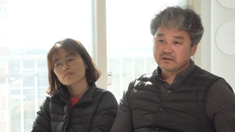 韩网炸了！女团成员工作时疑被偷拍裙底，6秒“作案”视频疯传…