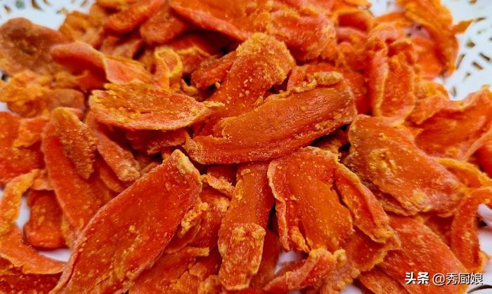 秋季多吃胡萝卜，教你超好吃的做法，营养又解馋