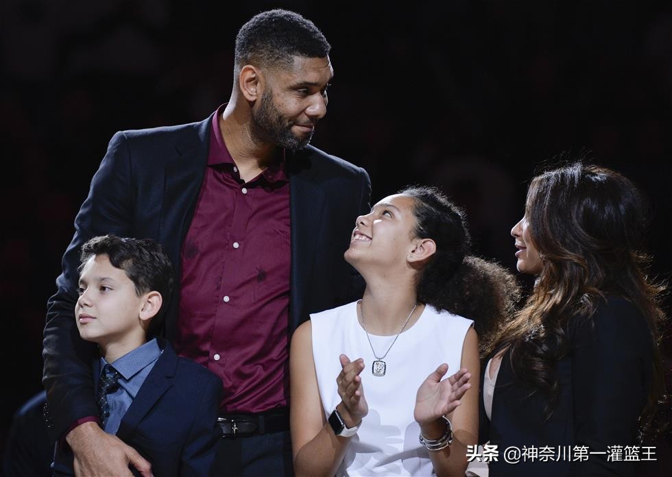 nba妖刀为什么没有顶薪(邓肯退役时白拿564万，妖刀白拿250万，为何帕克没有退役大礼包？)