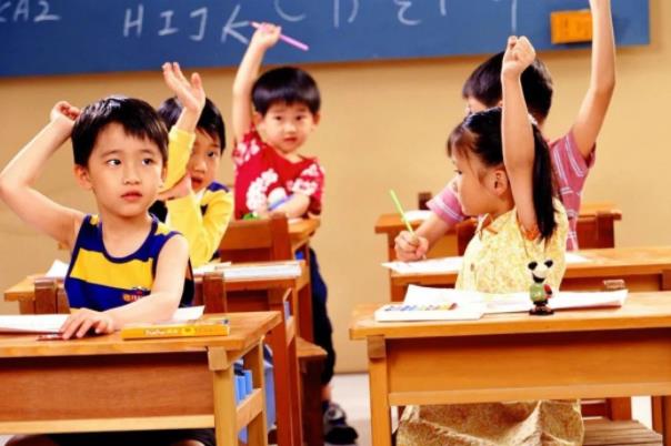 学生上公立和私立有啥区别？老师直言差距明显，家长要早些知道