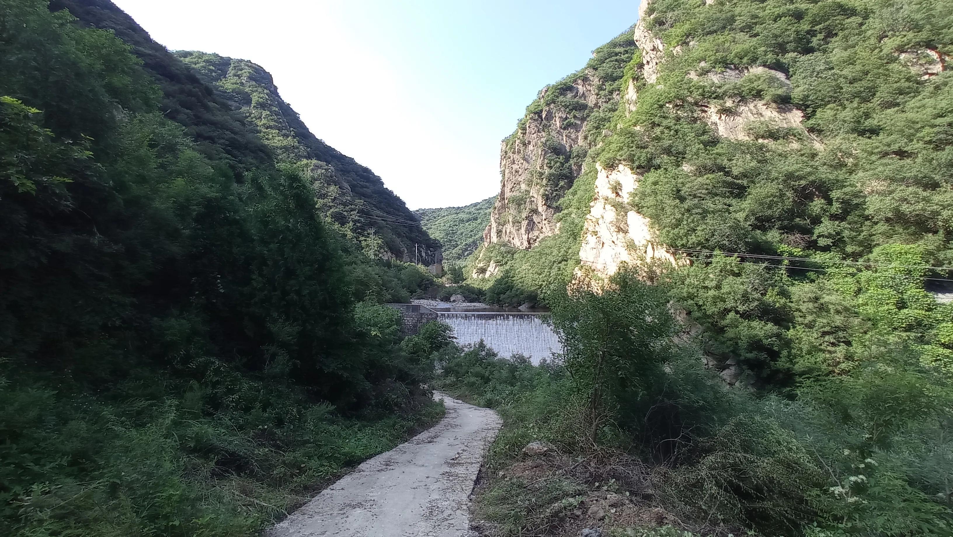 假期去北京十大古道，条条古道讲述着悠久的历史，看着秀丽的风光