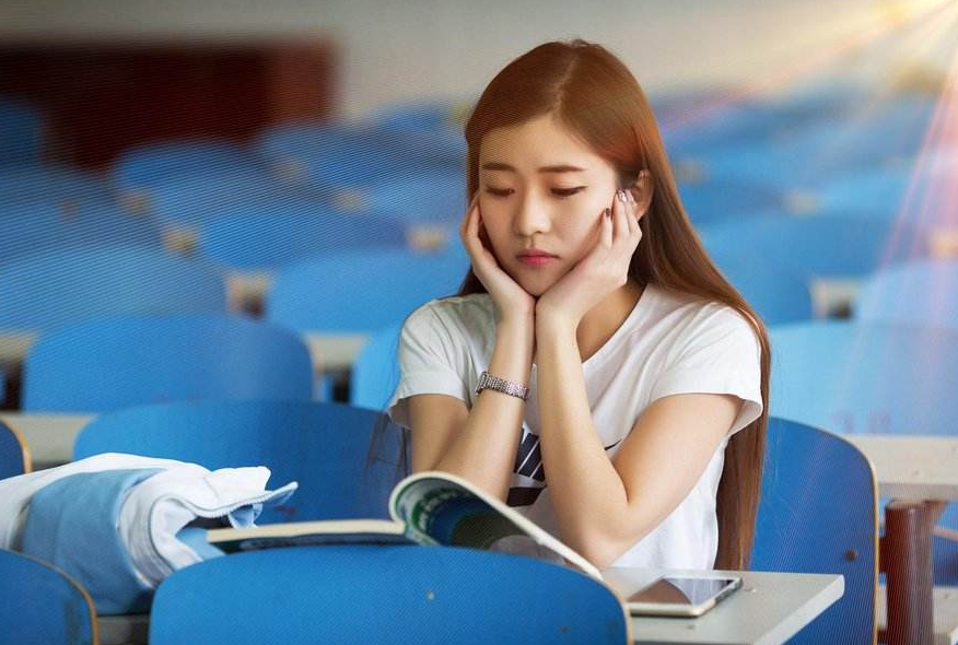 大一竞选班干部，“好处”多多，尤其是这3个职位，你不容错过