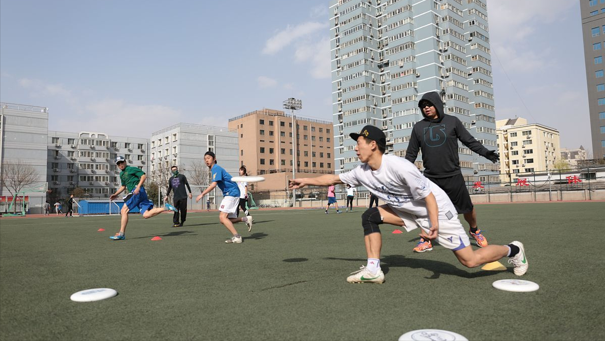 软件工程实力强的100所大学：浙大前三，苏大进16强