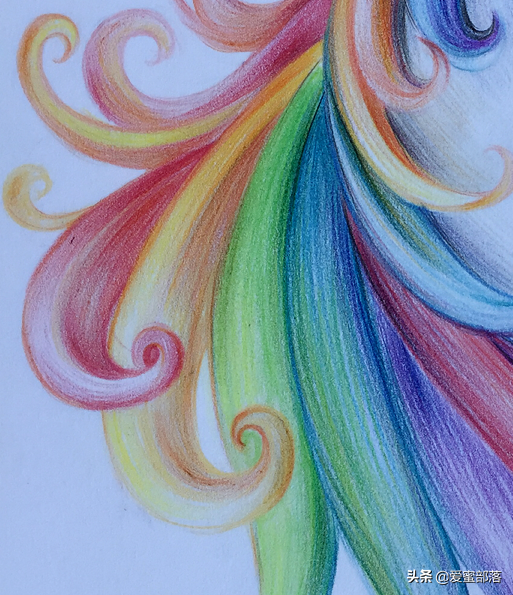 彩色发型的独角兽，彩铅绘画教程