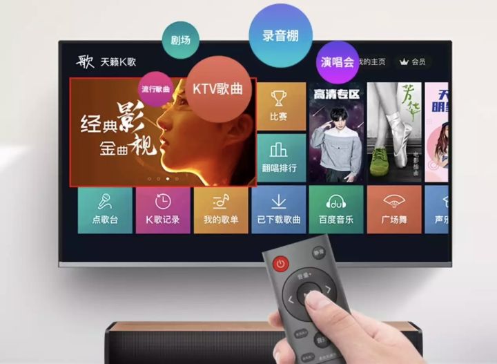 这套一体式家庭影院K歌音响套装，让客厅秒变K歌房
