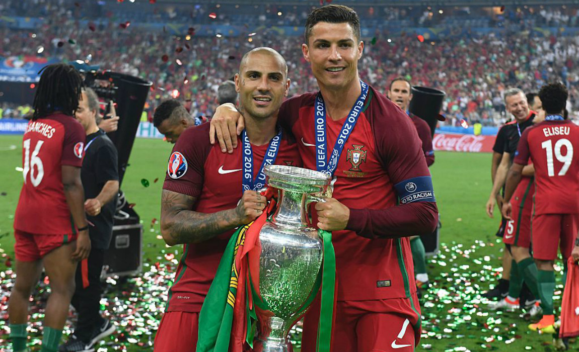 2016年欧洲杯决赛,埃德尔上场时评论员都不看好)