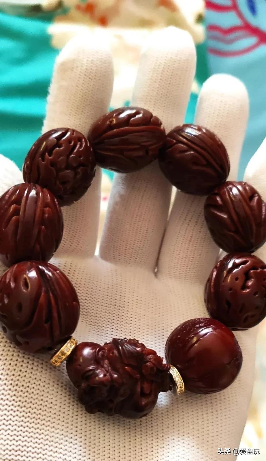 桃核手串怎么盘 桃核盘成10年后图