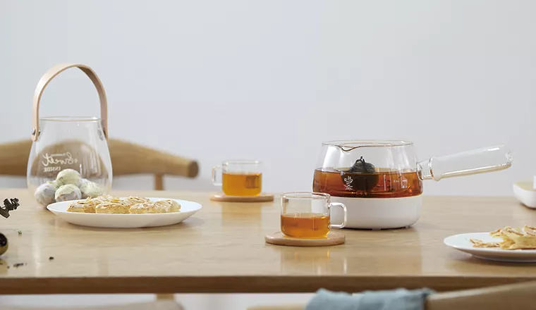 获德国红点奖的煮茶神器，三合一设计，煮倒一体，让你爱上喝茶！