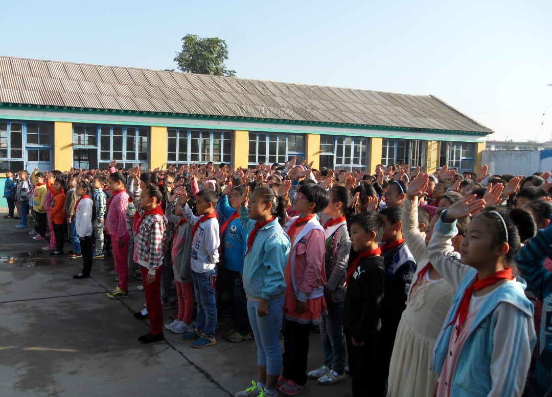 211大一新生退学复读！明年再战高考？网友：现在00后真任性