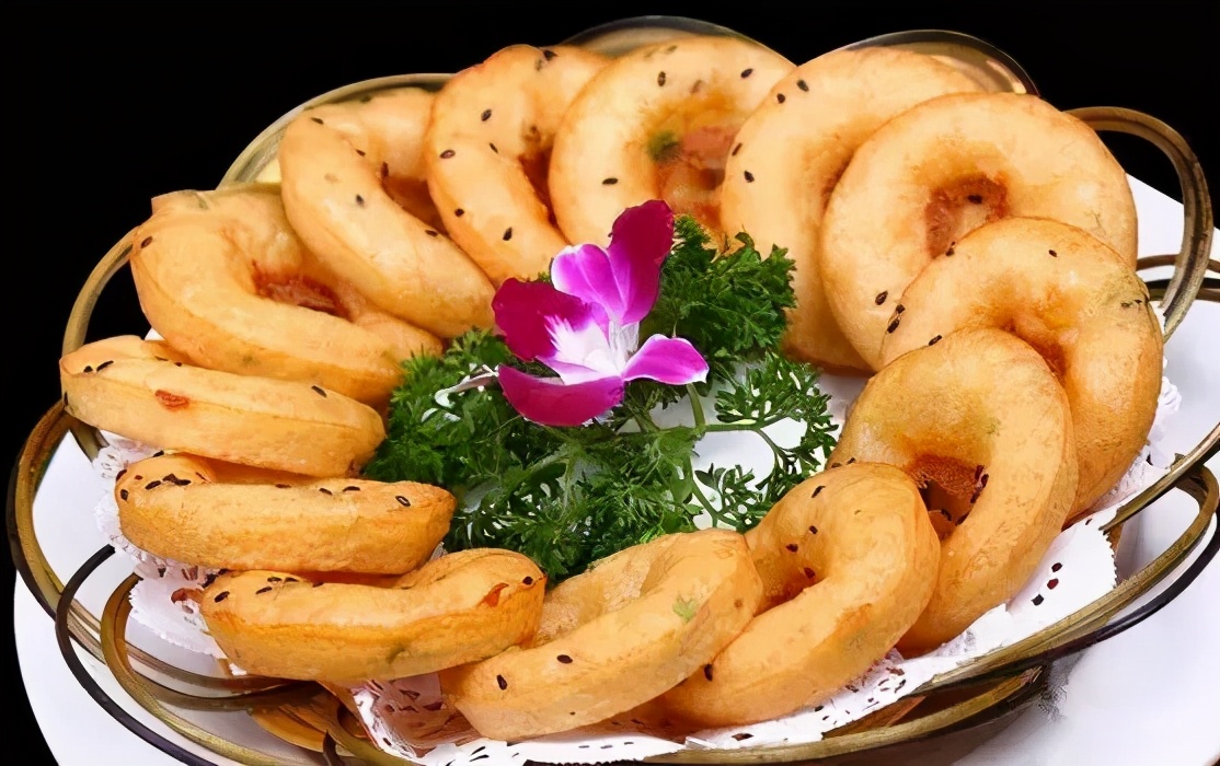 武汉特色美食有哪些（武汉十大著名特色小吃攻略）