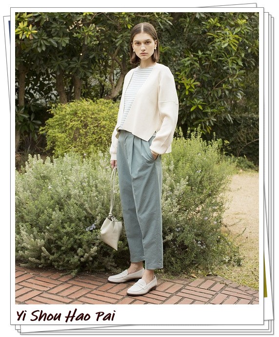 优雅而又知性！白色乐福鞋的秋冬搭配24例