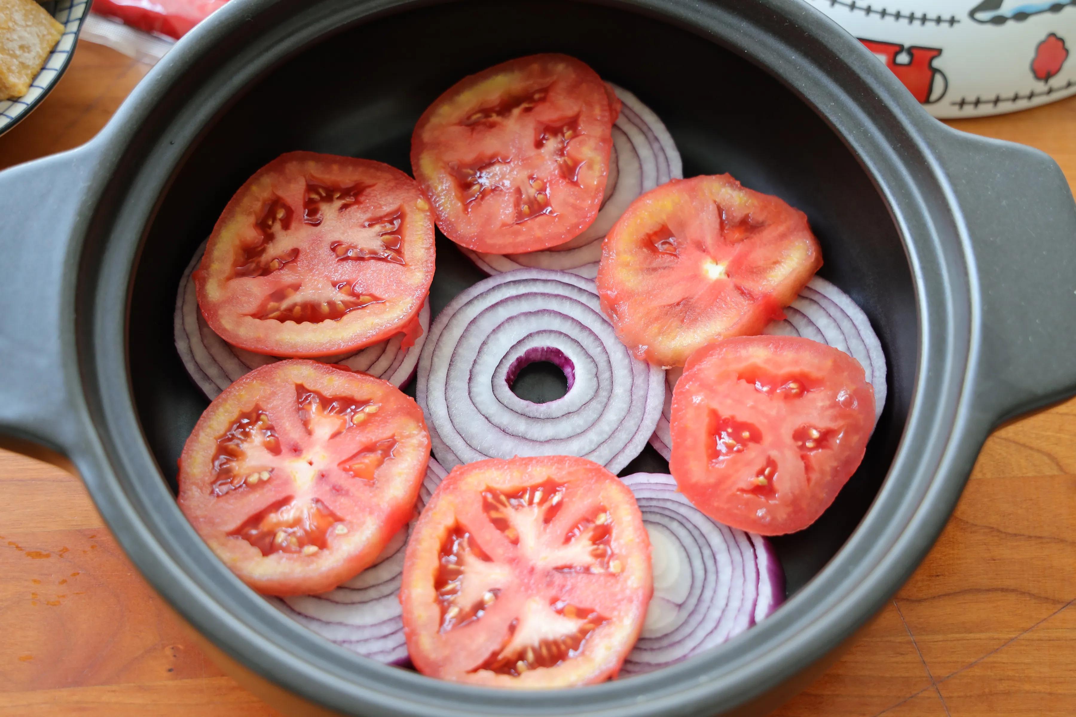 冬天别涮火锅，试试部队火锅，有肉有菜有面条，好吃又暖和，超棒