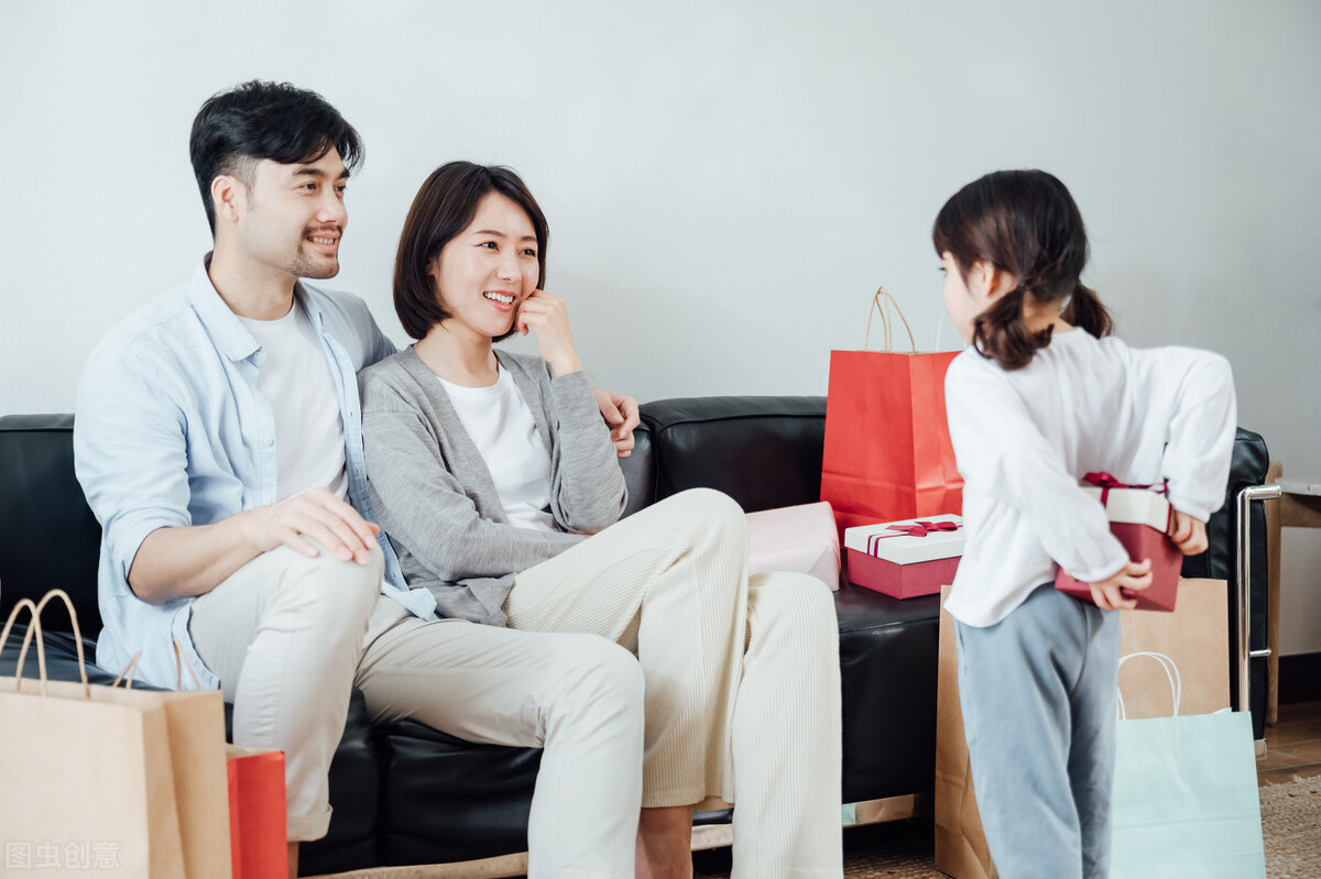 三八妇女节给妈妈的礼物（妇女节送妈妈什么礼物好）