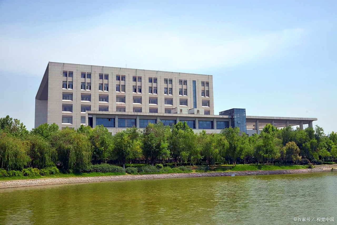 河南省有9所特色骨干大学，可以分为三个层次，你怎么看？