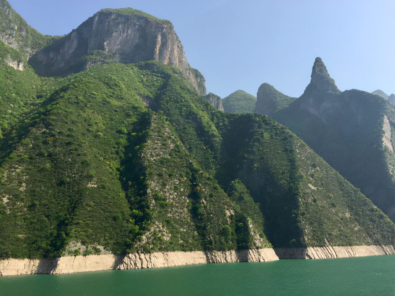 重庆旅游6日游多少钱(重庆旅游3--4日游攻略)