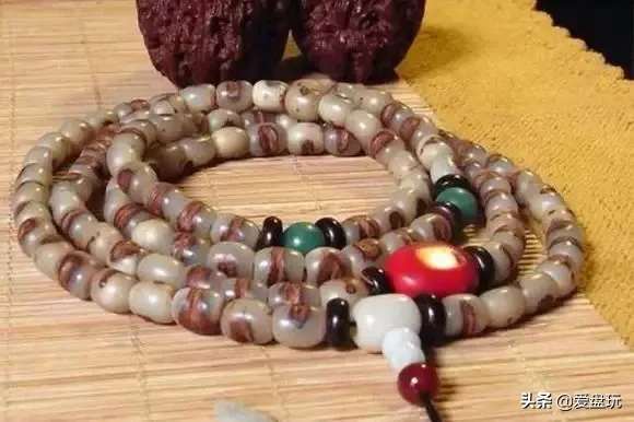 好看又不贵，但拉风！这17种小众手串，你玩过几种